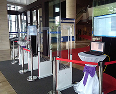 Forum on Global Production Capacity and Business Cooperation ( Non-barrier RFID attendance gate appl